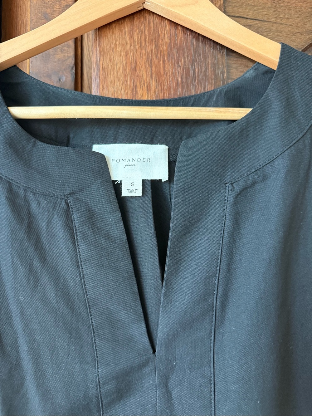 Pomander Place Black Finley Flutter Sleeve Dress - Picture 4 of 6